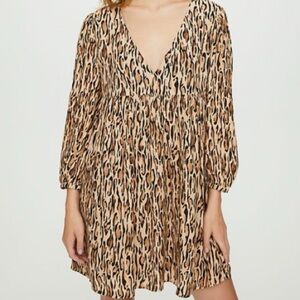 Sunday Best| Aritzia| Animal Print Long Sleeve ‘Jinx’ V-neck Dress Sz XS